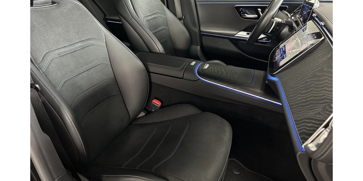 Mercedes-Benz E 300 T e AMG DISTRONIC-AIRMAIC-PANORAMA-AHK-360 23.007 km 52.839 &euro; Groß-Umstadt 64823