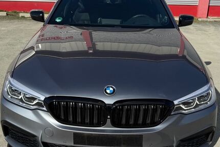 BMW 540 156.000 km 32.500 &euro; Frankfurt 65931