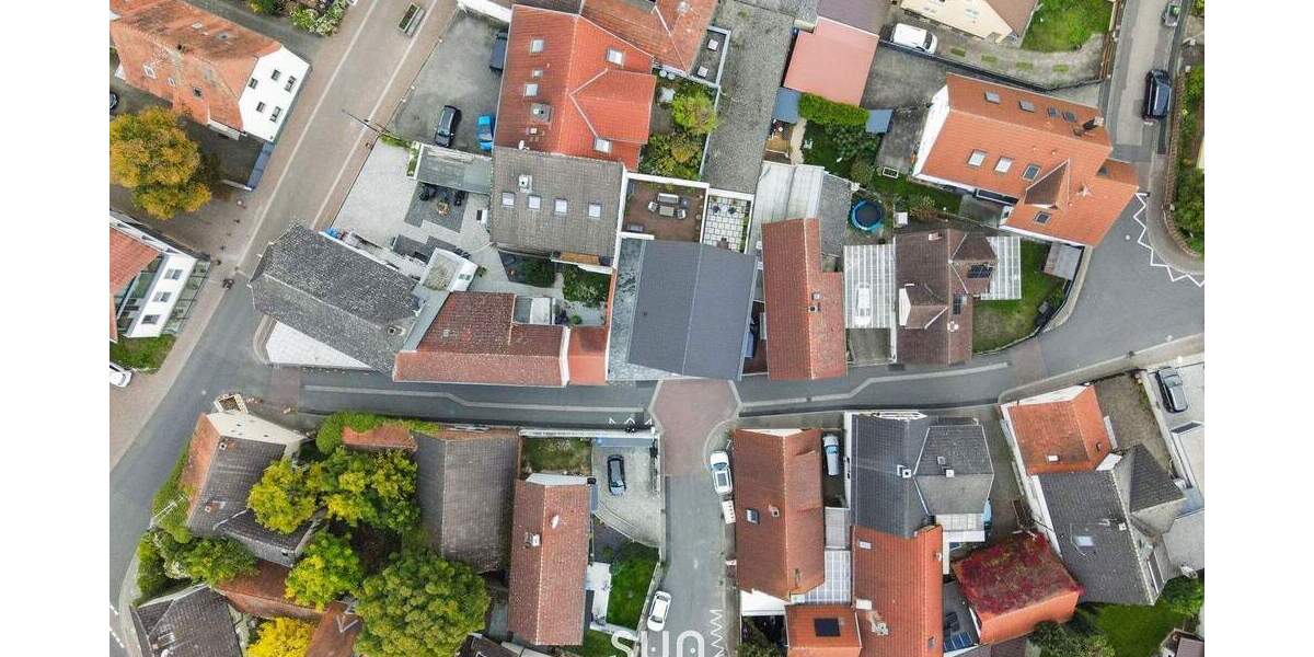 Mehrfamilienhaus, Wohnhaus Kahl am Main - 9 Zimmer, 248 m&sup2;, 949.000&euro; | Angebot:25690943