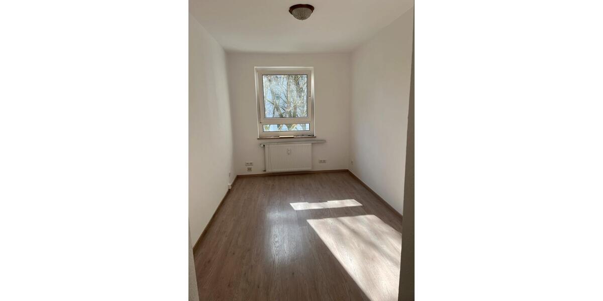 Etagenwohnung Bad Homburg vor der Höhe Gonzenheim - 3 Zimmer, 69 m&sup2;, 355.000&euro; | Angebot:25934040