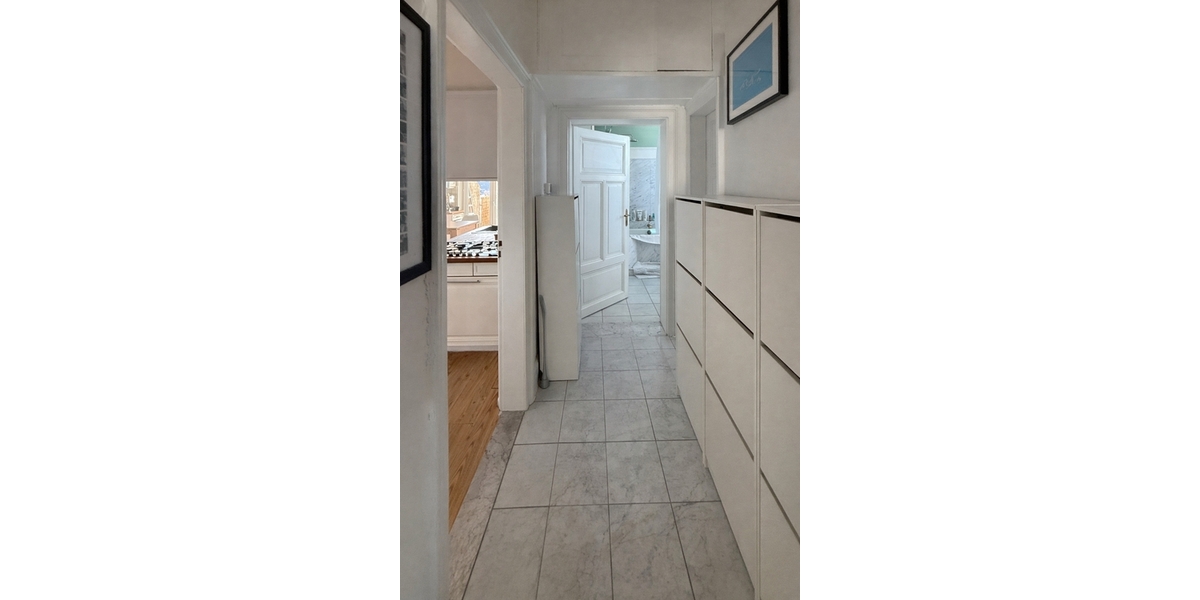 Beste Lage Frankfurt-Nordend: Sanierte 4-Zimmer-Altbauwohnung - Etagenwohnung Frankfurt am Main Nordend West | Angebot:25509677