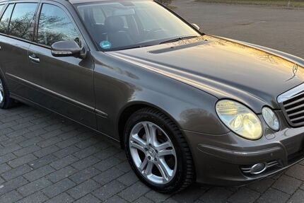 Mercedes-Benz E 320 460.000 km 2.900 &euro; Großkrotzenburg 63538