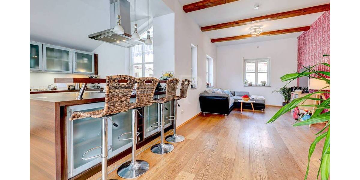 Mehrfamilienhaus, Wohnhaus Kronberg im Taunus Kronberg - 5 Zimmer, 180 m&sup2;, 2.400&euro; | Angebot:25939639