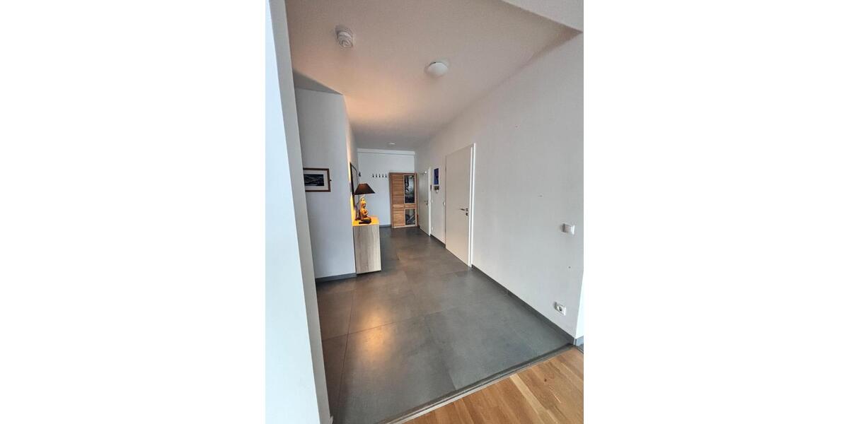 Erdgeschoßwohnung Aschaffenburg Österreicher Kolonie - 3 Zimmer, 150 m&sup2;, 1.600&euro; | Angebot:23398199