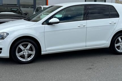 VW Golf 168.000 km 9.799 &euro; Frankfurt am Main 60314