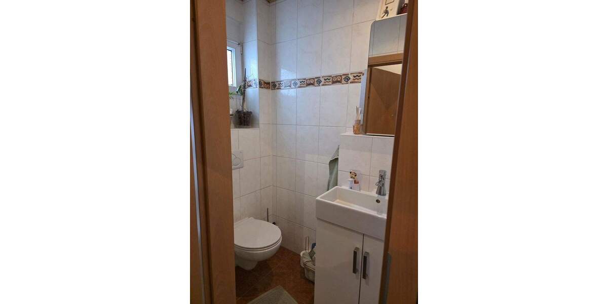 Reihenmittelhaus Aschaffenburg Innenstadt - 6 Zimmer, 152 m&sup2;, 650.000&euro; | Angebot:25698047