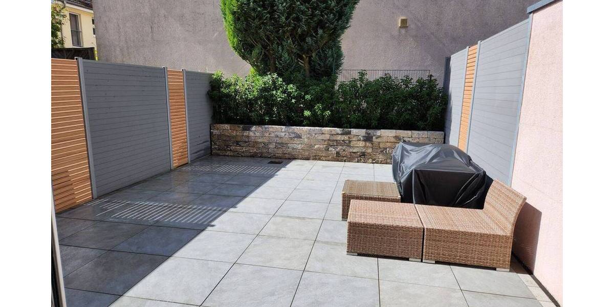 Mehrfamilienhaus, Wohnhaus Bad Vilbel Dortelweil - 5 Zimmer, 136 m&sup2;, 2.800&euro; | Angebot:25744536