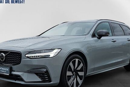 Volvo V90 30.200 km 41.930 &euro; Hanau 63452