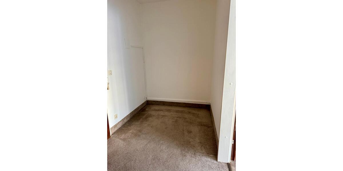 Etagenwohnung Frankfurt am Main Nied - 1 Zimmer, 34 m&sup2;, 659&euro; | Angebot:26022128