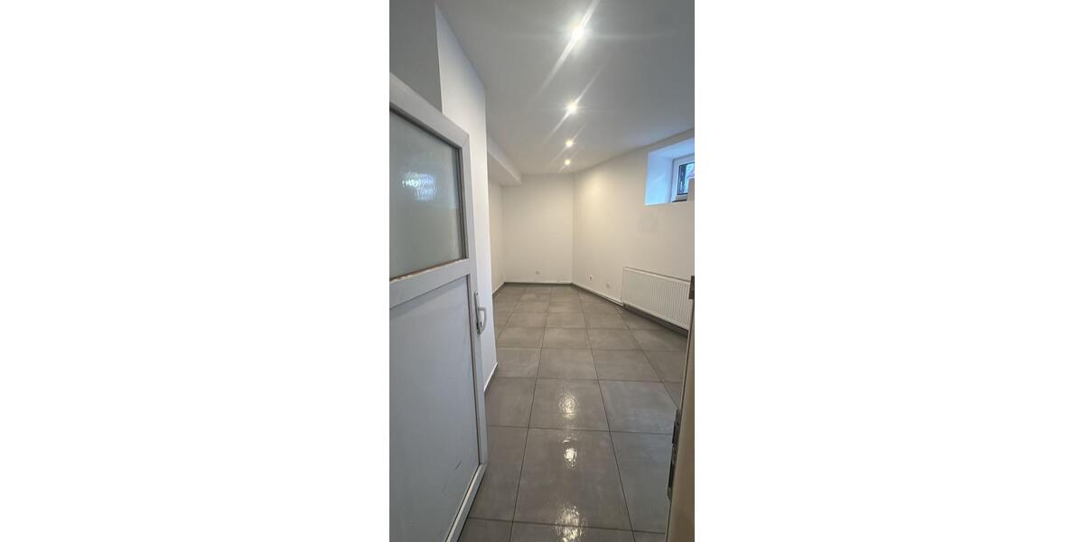 Gewerbeobjekt Hainburg - 870&euro; | Angebot:26276321