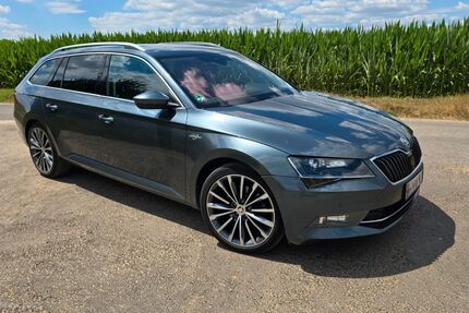 Skoda Superb 220.000 km 15.600 &euro; Reichelsheim 61203