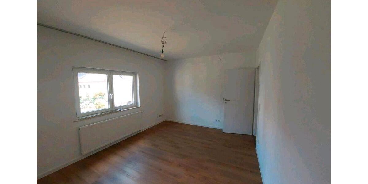 Erdgeschoßwohnung Kahl am Main - 3 Zimmer, 88 m&sup2;, 1.050&euro; | Angebot:25944340