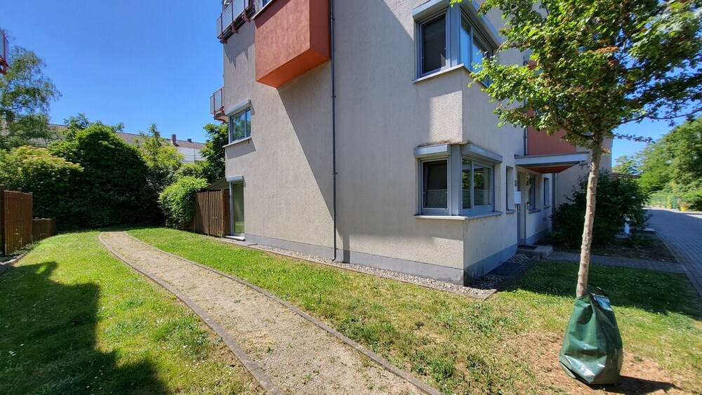 Eck-Haus im Haus mit Garten in toller Lage von Hanau - Maisonettenwohnung Hanau | Angebot:26924458