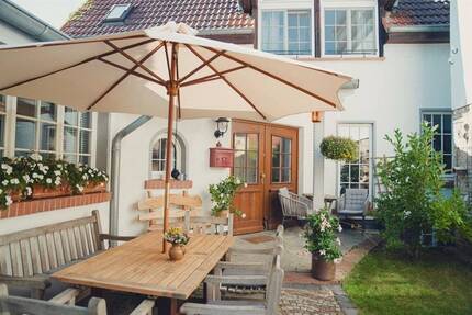 Haus Frankfurt Heddernheim - 1 Zimmer, 517 m&sup2;, 2.500.000&euro; | Angebot:25678535