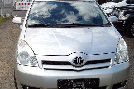 Toyota Corolla Verso 250.000 km 2.300 &euro; Erlensee 63526