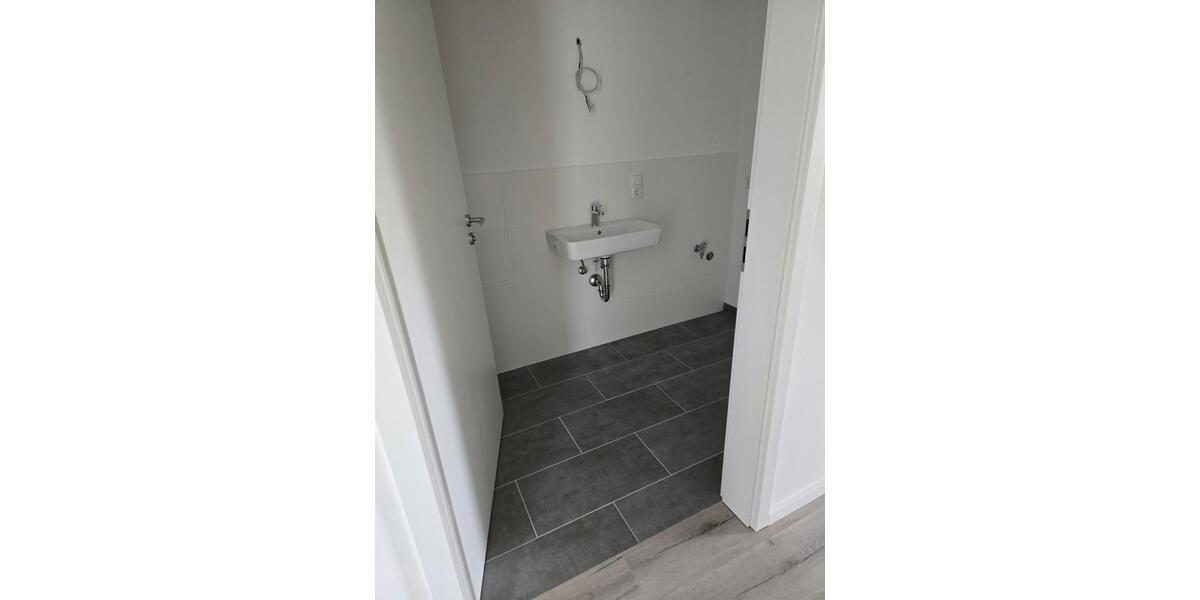 Erdgeschoßwohnung Langenselbold - 3 Zimmer, 124 m&sup2;, 1.500&euro; | Angebot:26531801