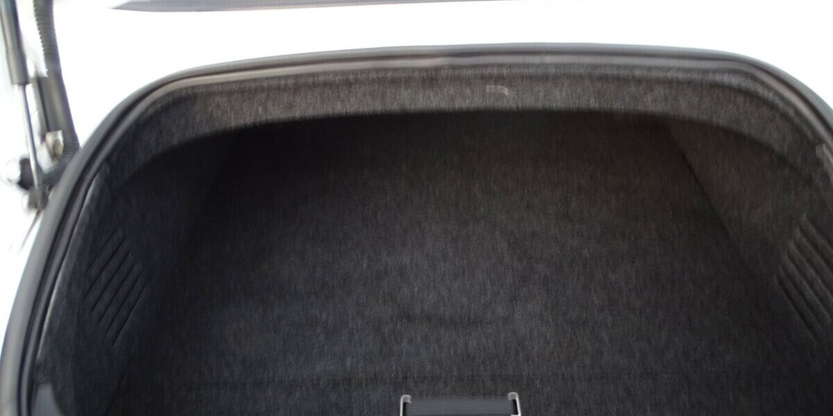 Audi TT 2.0 TFSI S Roadster quattro Klima, Navigation, 97.452 km 17.990 &euro; Rodgau 63110