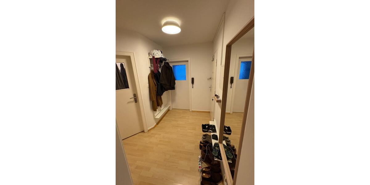 Etagenwohnung Frankfurt am Main - 2 Zimmer, 50 m&sup2;, 874&euro; | Angebot:25883075