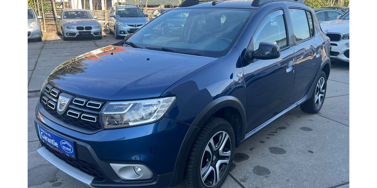 Dacia Sandero 68.000 km 9.490 &euro; Dreieich 63303