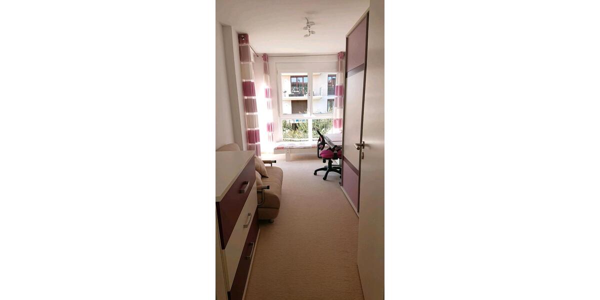 Etagenwohnung Frankfurt am Main Nord-Ost - 4 Zimmer, 94 m&sup2;, 2.500&euro; | Angebot:15614751