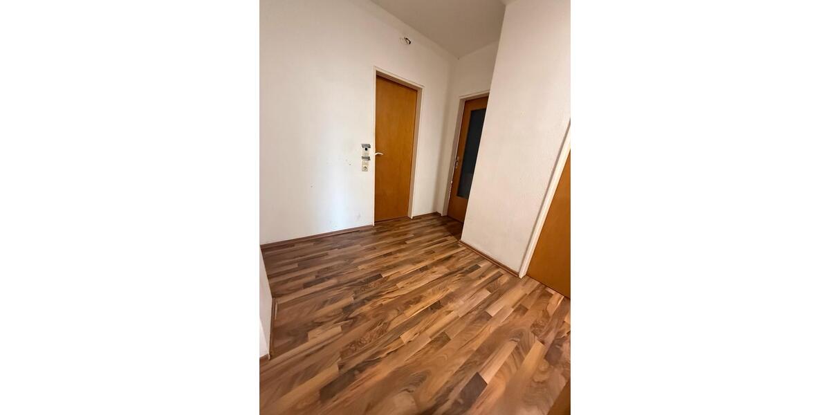 Reihenhaus Frankfurt am Main Rödelheim - 6 Zimmer, 180 m&sup2;, 3.800&euro; | Angebot:25335169