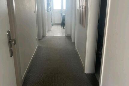 Wohnung Bruchköbel - 3 Zimmer, 75 m&sup2;, 1.250&euro; | Angebot:27537884