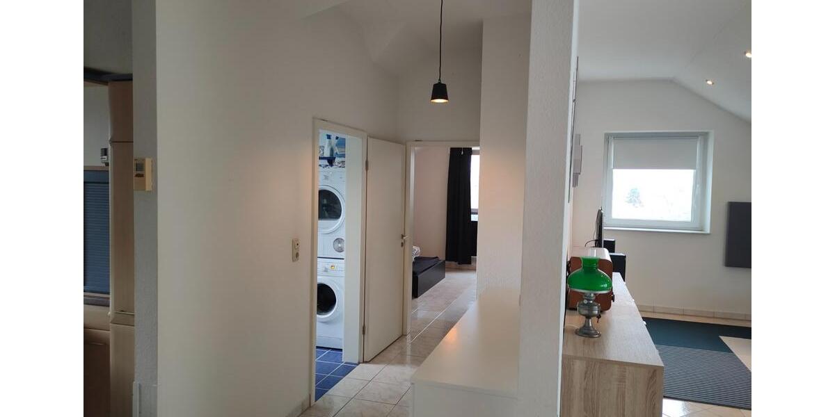 Dachgeschoßwohnung Obertshausen - 3 Zimmer, 74 m&sup2;, 800&euro; | Angebot:25548917