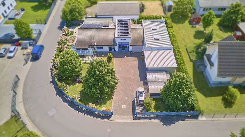 Einfamilienhaus Limeshain - 3 Zimmer, 165 m&sup2;, 699.000&euro; | Angebot:24527056