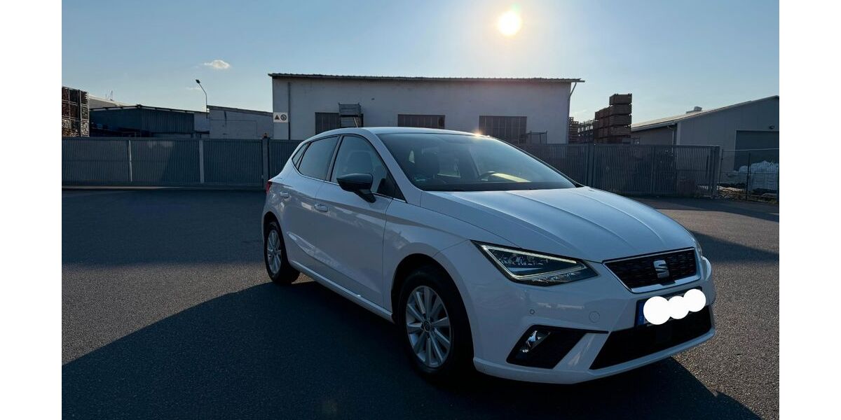 Seat Ibiza 82.000 km 12.699 &euro; Offenbach 63065