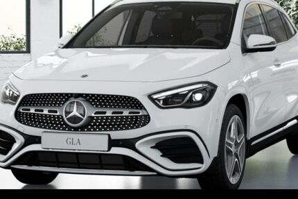 Mercedes-Benz GLA 200 9.900 km 44.550 &euro; Frankfurt 60599