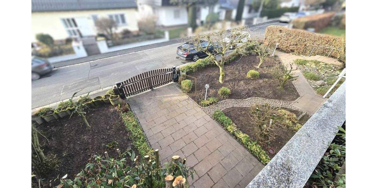 Einfamilienhaus Karben Klein-Karben - 8 Zimmer, 224 m&sup2;, 669.000&euro; | Angebot:25689269