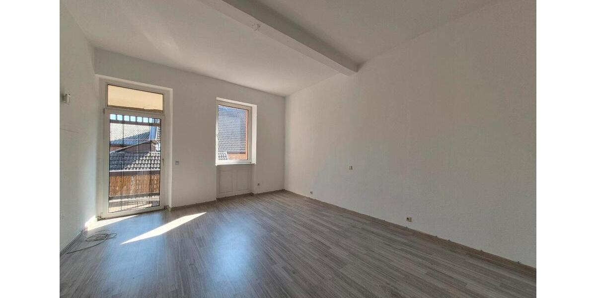 Etagenwohnung Großostheim - 2 Zimmer, 69 m&sup2;, 900&euro; | Angebot:26225279