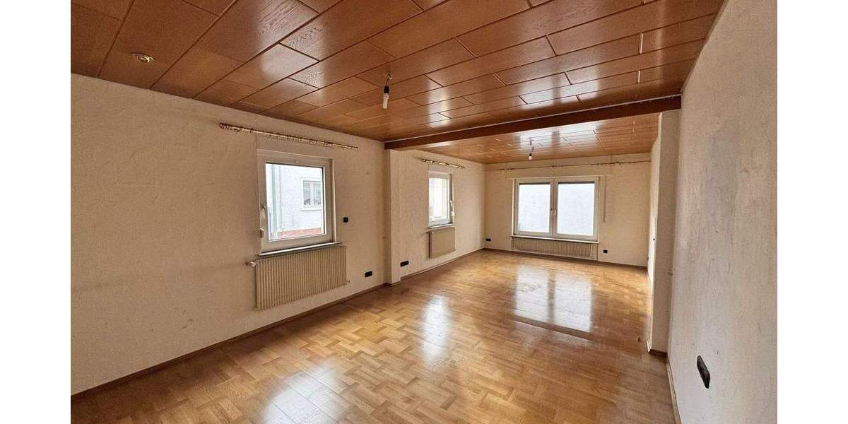 Einfamilienhaus Kleinostheim - 7 Zimmer, 128 m&sup2;, 420.000&euro; | Angebot:25756411