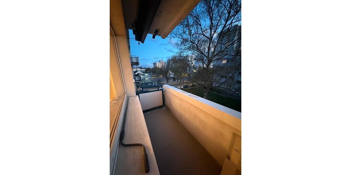 Etagenwohnung Frankfurt am Main Sachsenhausen Süd - 2 Zimmer, 63 m&sup2;, 1.500&euro; | Angebot:25792450