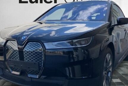 BMW iX 57.329 km 43.588 &euro; Frankfurt 60314