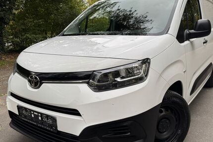Toyota Proace (Verso) 100.000 km 11.990 &euro; Stockstadt 63811