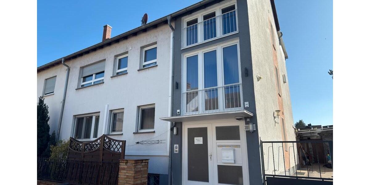 Etagenwohnung Frankfurt am Main Rödelheim - 3 Zimmer, 82 m&sup2;, 1.400&euro; | Angebot:25368735