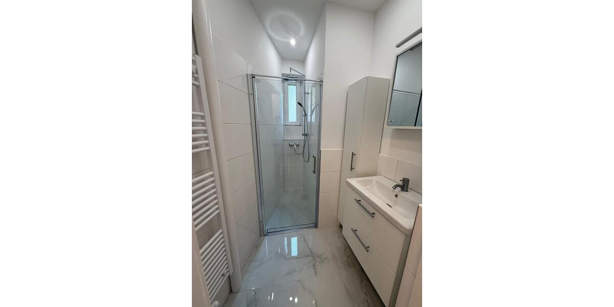 Etagenwohnung Frankfurt am Main Niederrad - 3 Zimmer, 77 m&sup2;, 2.000&euro; | Angebot:25655274