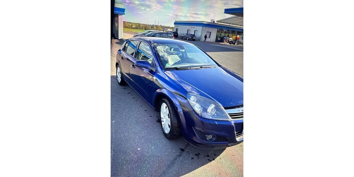 Opel Astra 166.000 km 2.800 &euro; Messel 64409