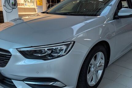 Opel Insignia 108.000 km 17.800 &euro; Bad Vilbel 61118