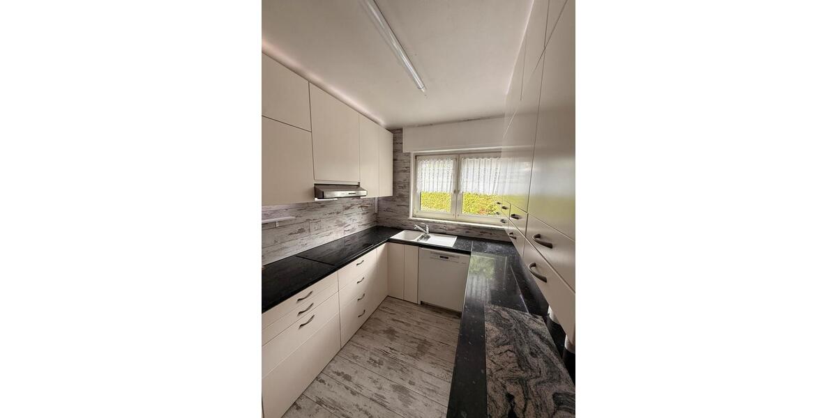 Reihenhaus Frankfurt am Main Eschersheim - 6 Zimmer, 165 m&sup2;, 700.000&euro; | Angebot:26939260