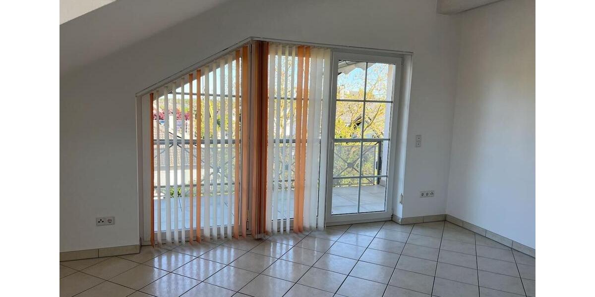 Dachgeschoßwohnung Eppertshausen - 2 Zimmer, 60 m&sup2;, 690&euro; | Angebot:26384614