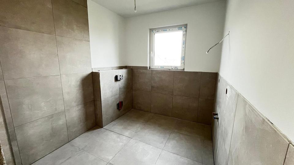 Etagenwohnung Seligenstadt - 4 Zimmer, 132 m&sup2;, 1.900&euro; | Angebot:24522620