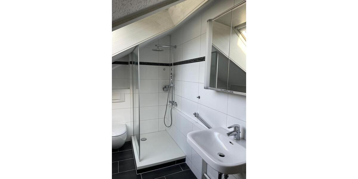 Dachgeschoßwohnung Frankfurt am Main Nord-West - 2 Zimmer, 69 m&sup2;, 315.000&euro; | Angebot:25274724