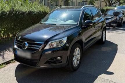 VW Tiguan 98.000 km 9.300 &euro; Frankfurt am Main 60439