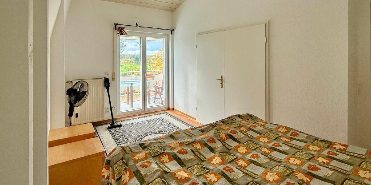 Wie im eigenen Haus! Repräsentative Wohnung mit schönem Garten in Dreieich-Offenthal! - Maisonettenwohnung Dreieich | Angebot:23277471