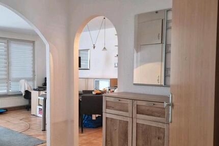 Wohnung Frankfurt am Main Eschersheim - 2 Zimmer, 58 m&sup2;, 1.200&euro; | Angebot:25999902