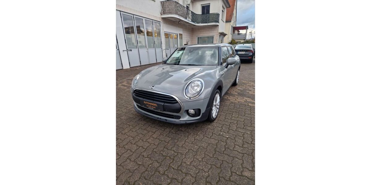 Mini ONE 93.940 km 12.450 &euro; Schöllkrippen 63825