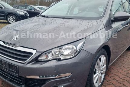 Peugeot 308 128.000 km 7.490 &euro; Karlstein 63791
