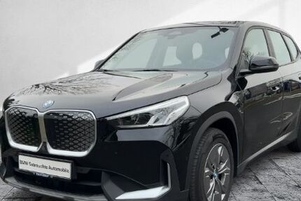 BMW iX1 25.881 km 31.366 &euro; Frankfurt 60314